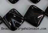 CAG2937 15.5 inches 20*20mm diamond black line agate beads