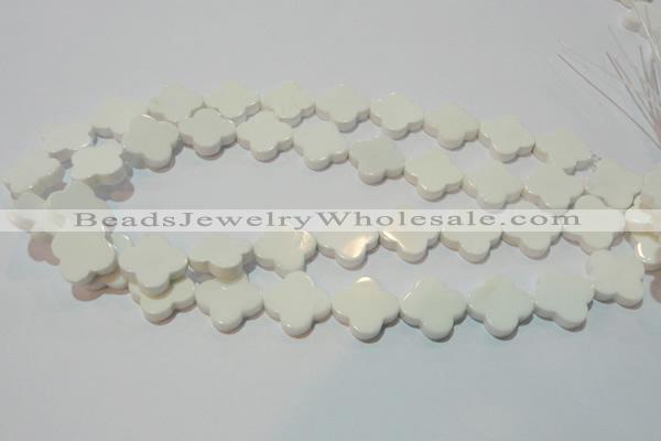 CAG3428 15.5 inches 20*20mm flower white agate gemstone beads