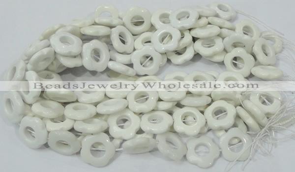 CAG732 15.5 inches 22*22mm flower-shaped white agate beads