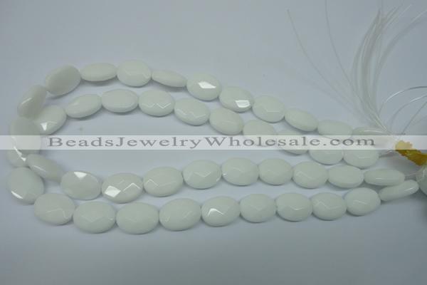 CPB339 15 inches 15*20mm faceted oval white porcelain beads