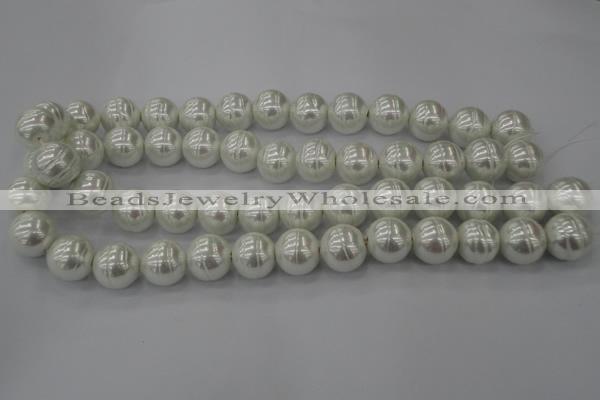 CSB635 15.5 inches 16mm whorl round shell pearl beads