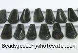 CTD2353 Top drilled 16*18mm - 20*30mm faceted freeform labradorite beads