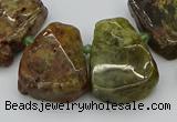 CTD3537 Top drilled 15*20mm - 25*30mm freeform green garnet beads