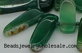 CTD463 15.5 inches 10*20mm - 12*35mm sticks green agate beads