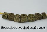 CTD823 Top drilled 20*30mm - 35*45mm trapezoid agate beads