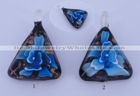 LP71 11*32*44mm triangle inner flower lampwork glass pendants