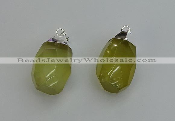 NGP6294 18*30mm - 22*35mm faceted nuggets lemon quartz pendants