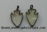 NGP6452 22*28mm - 25*35mm arrowhead lemon quartz pendants